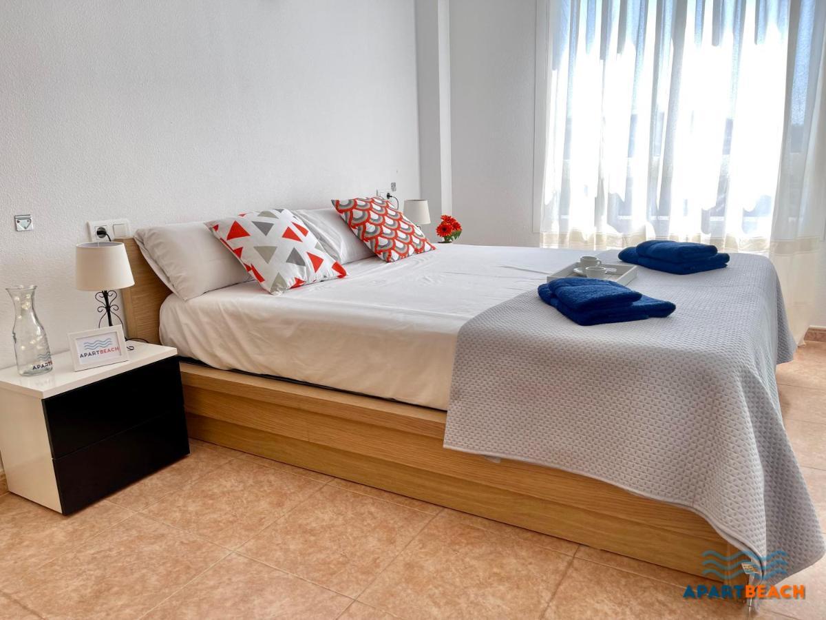 Apartbeach Los Juncos Residencial Piscinas Y Petanca La Pineda Extérieur photo