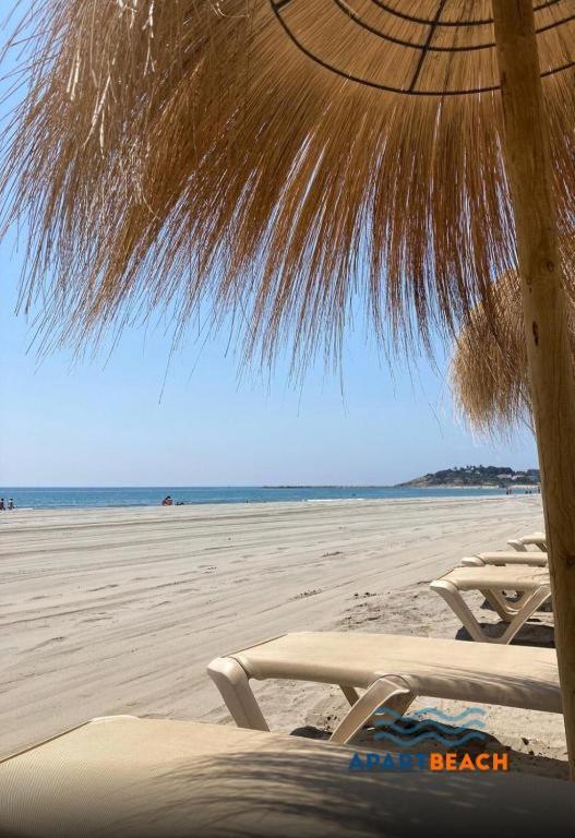 Apartbeach Los Juncos Residencial Piscinas Y Petanca La Pineda Extérieur photo
