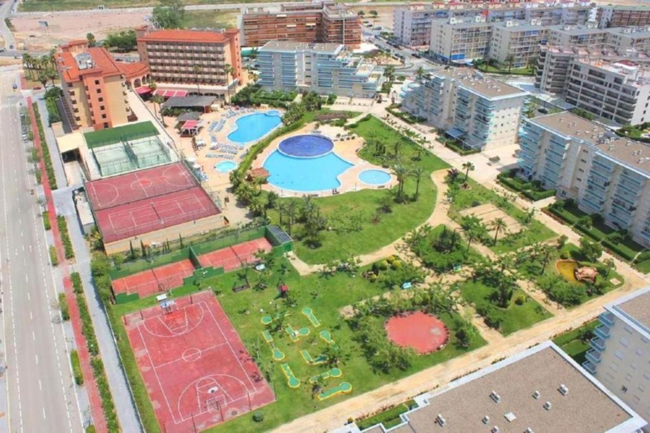 Apartbeach Los Juncos Residencial Piscinas Y Petanca La Pineda Extérieur photo